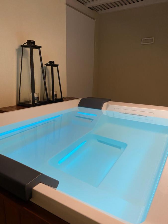 Settanni Sea Suites Полиньяно-а-Маре Экстерьер фото